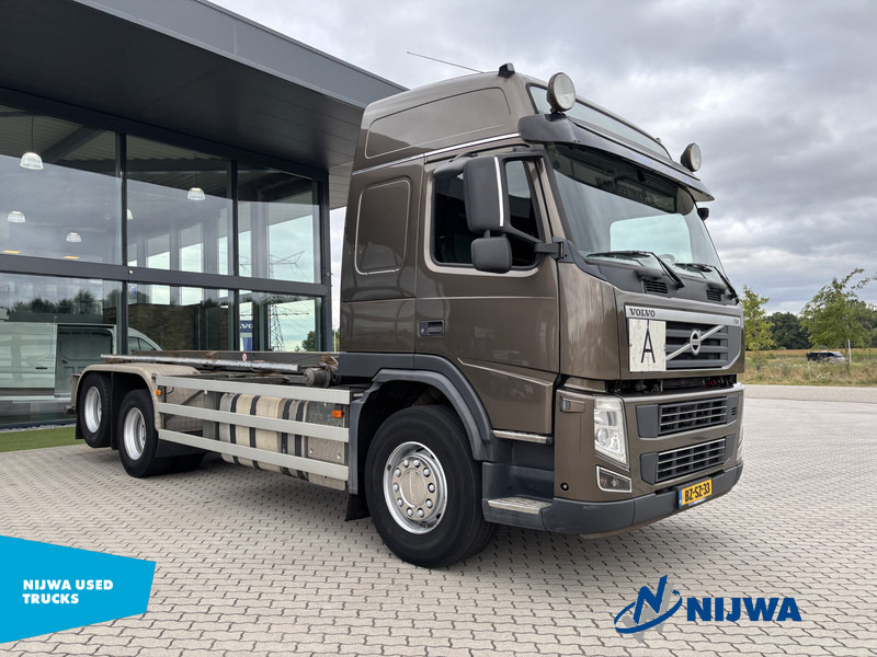 Volvo FM 420 6X2 NCH Kabelsysteem + A-Ride - Camião transportador de contêineres/ Caixa móvel: foto 2 Volvo FM 420 6X2 NCH Kabelsysteem + A-Ride - Camião transportador de contêineres/ Caixa móvel: foto 2