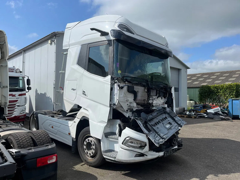 DAF XG+ 480 FT Euro6 SCHADE - Tractor: foto 1 DAF XG+ 480 FT Euro6 SCHADE - Tractor: foto 1