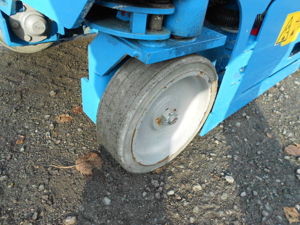 Plataforma de Tijera/ Plataforma de tesoura Genie GS 1330, Scherenarbeitsbühne Genie 5,9 m: foto 14