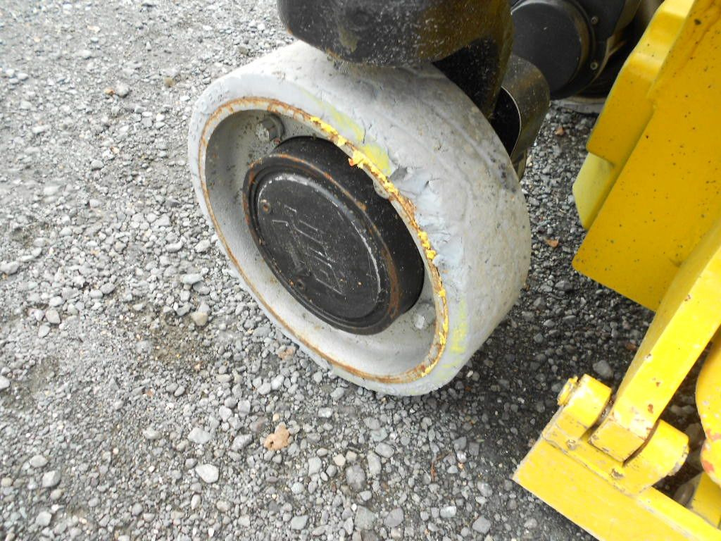 Locação financeira de  JLG 1930 ES, Scherenarbeitsbühne AH 8 m JLG 1930 ES, Scherenarbeitsbühne AH 8 m: foto 12 Locação financeira de  JLG 1930 ES, Scherenarbeitsbühne AH 8 m JLG 1930 ES, Scherenarbeitsbühne AH 8 m: foto 12