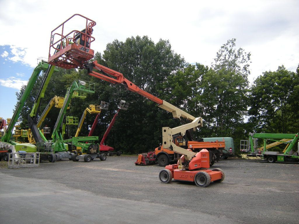 JLG M450 AJ  Gelenkteleskoparbeitsbühne 16 m - Caminhão com plataforma aérea: foto 4 JLG M450 AJ  Gelenkteleskoparbeitsbühne 16 m - Caminhão com plataforma aérea: foto 4