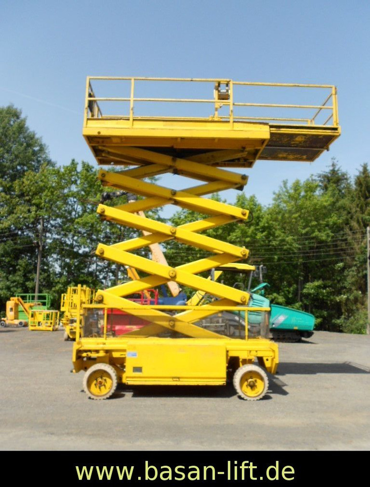 Liftlux SL153-18E2, Scherenbühne 17,3 m Liftlux SL153-18E2, Scherenbühne 17,3 m - Plataforma de Tijera/ Plataforma de tesoura: foto 4 Liftlux SL153-18E2, Scherenbühne 17,3 m Liftlux SL153-18E2, Scherenbühne 17,3 m - Plataforma de Tijera/ Plataforma de tesoura: foto 4