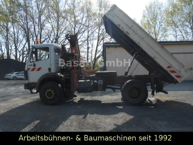 Mercedes-Benz MB 1717 AK Kipper Allrad mit Kran Atlas 100.1 Mercedes-Benz MB 1717 AK Kipper Allrad mit Kran Atlas 100.1 - Camião basculante, Camião grua: foto 3 Mercedes-Benz MB 1717 AK Kipper Allrad mit Kran Atlas 100.1 Mercedes-Benz MB 1717 AK Kipper Allrad mit Kran Atlas 100.1 - Camião basculante, Camião grua: foto 3