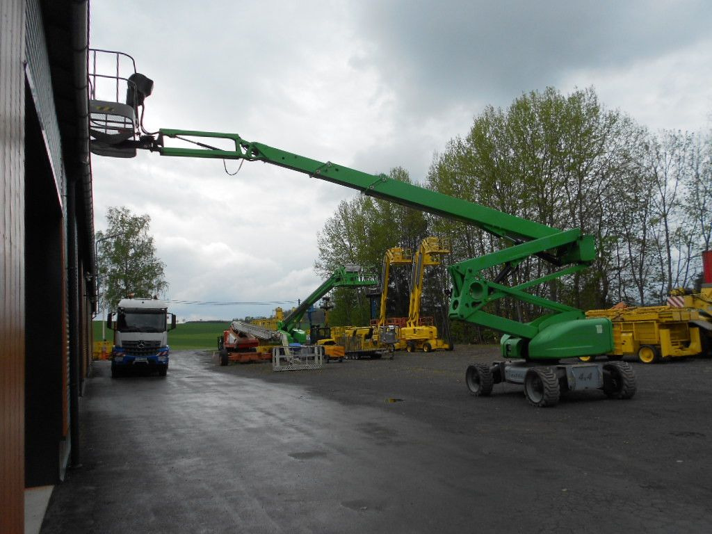 Niftylift Niftylift HR28 Hybrid , 4x4 , 28 Niftylift HR28 Hybrid , 4x4 , 28 - Plataforma articulada: foto 3 Niftylift Niftylift HR28 Hybrid , 4x4 , 28 Niftylift HR28 Hybrid , 4x4 , 28 - Plataforma articulada: foto 3