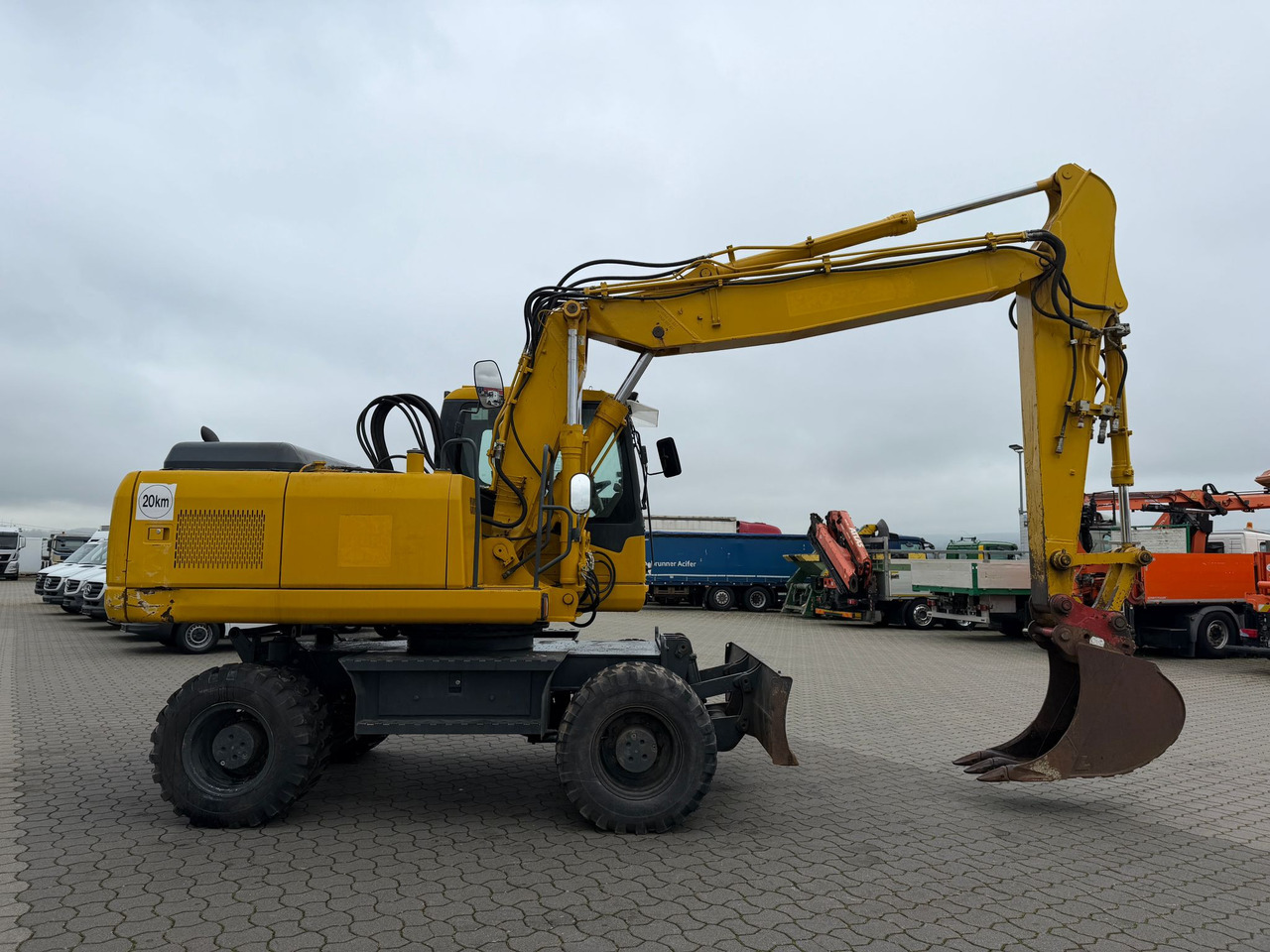 Escavadeira de rodas Komatsu PW 180 - 7: foto 8
