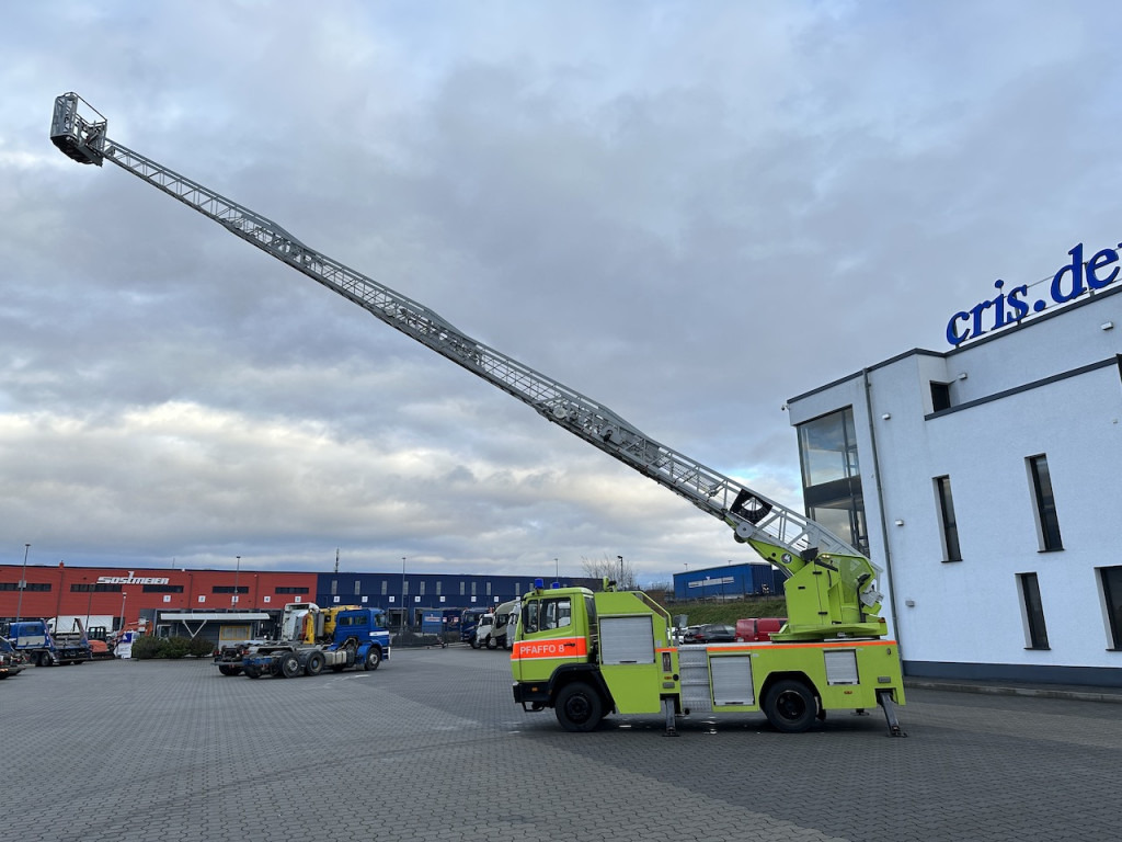 Mercedes-Benz 1224 4x2 Dreh Leiter 25 m Korb Feuerwehr - Caminhão com plataforma aérea: foto 3 Mercedes-Benz 1224 4x2 Dreh Leiter 25 m Korb Feuerwehr - Caminhão com plataforma aérea: foto 3