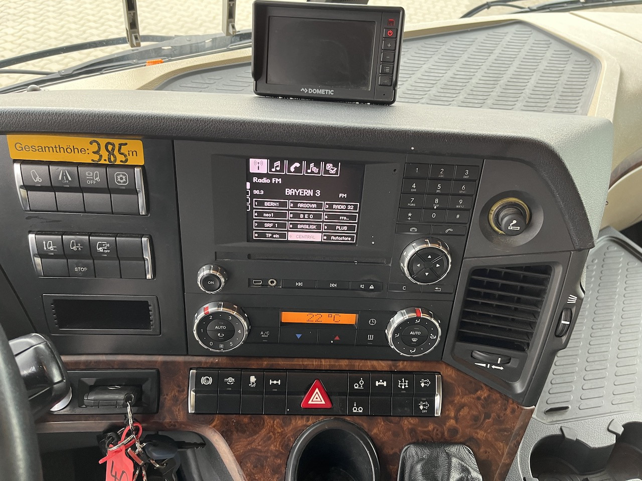 Mercedes-Benz Actros 2545 6x2 Atlas 265-A6 Lenk- Liftachse - Camião de caixa aberta/ Plataforma, Camião grua: foto 3 Mercedes-Benz Actros 2545 6x2 Atlas 265-A6 Lenk- Liftachse - Camião de caixa aberta/ Plataforma, Camião grua: foto 3