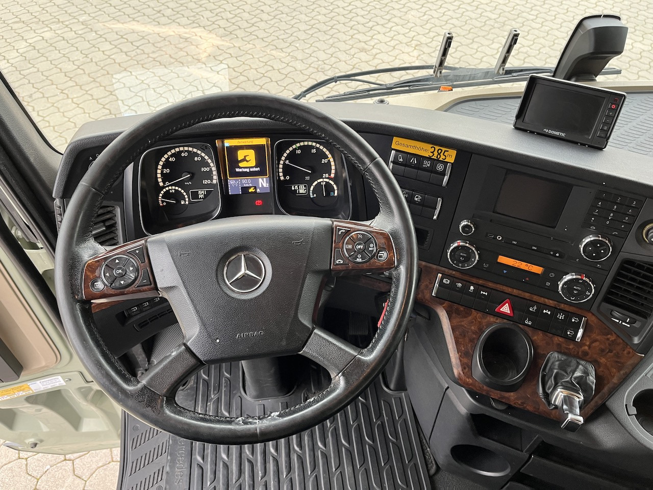 Mercedes-Benz Actros 2545 6x2 Atlas 265-A6 Lenk- Liftachse - Camião grua, Camião de caixa aberta/ Plataforma: foto 2 Mercedes-Benz Actros 2545 6x2 Atlas 265-A6 Lenk- Liftachse - Camião grua, Camião de caixa aberta/ Plataforma: foto 2