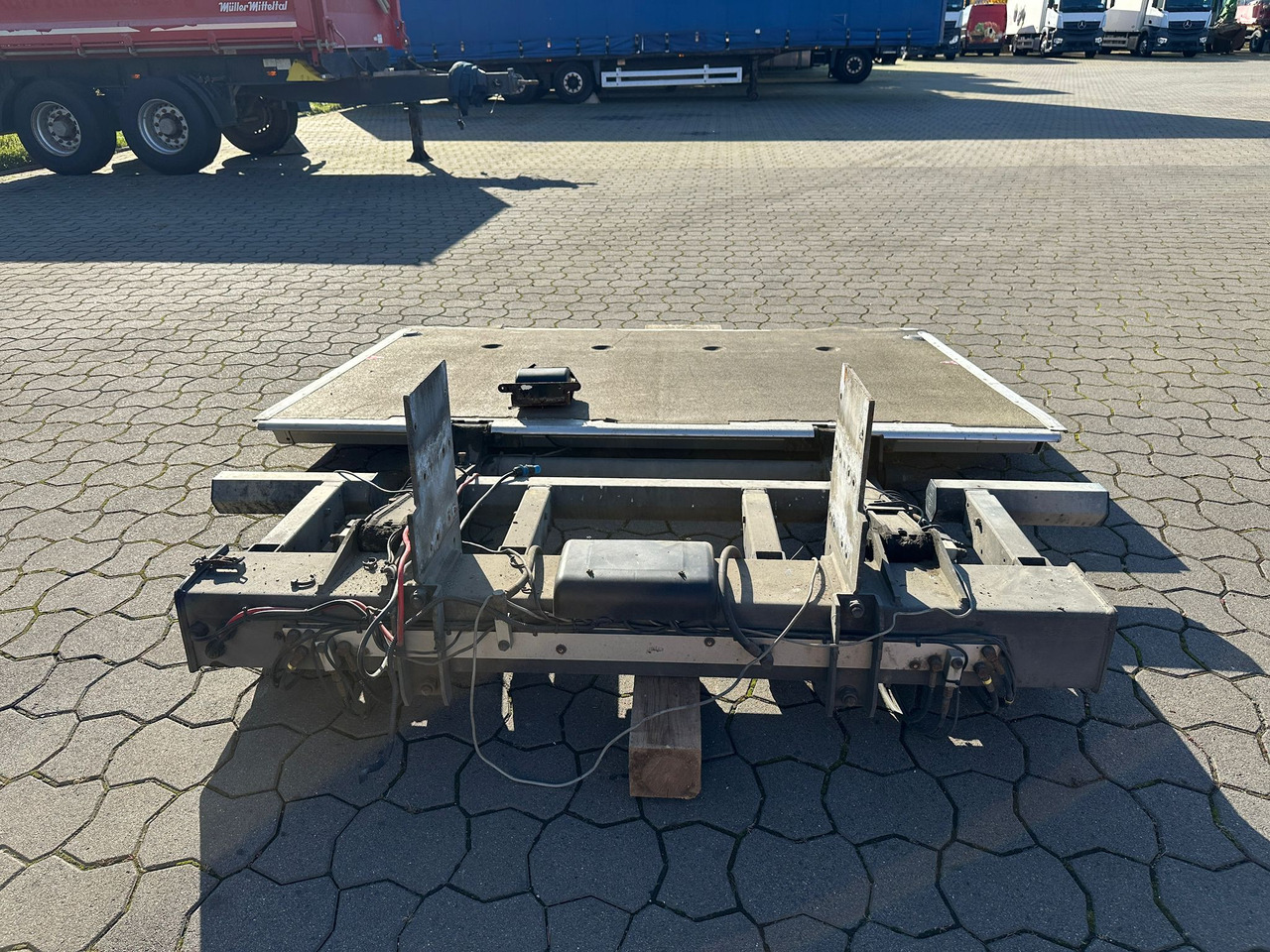 Mercedes-Benz CHEREAU Kühlkoffer 7,20 m Clion Coolman Aggregat + Ladebordwand 2t - Camião frigorífico: foto 3 Mercedes-Benz CHEREAU Kühlkoffer 7,20 m Clion Coolman Aggregat + Ladebordwand 2t - Camião frigorífico: foto 3