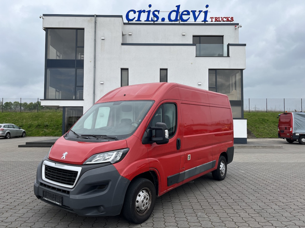 Peugeot Boxer Verkaufsfahrzeug Foodtruck - Food truck: foto 1 Peugeot Boxer Verkaufsfahrzeug Foodtruck - Food truck: foto 1