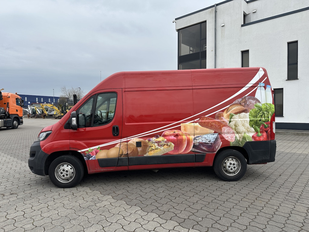 Peugeot Boxer Verkaufsfahrzeug Foodtruck - Food truck: foto 5 Peugeot Boxer Verkaufsfahrzeug Foodtruck - Food truck: foto 5