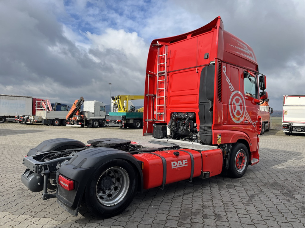 Tractor Daf XF 530 4x2  Low Liner   Exclusive Line   SZM: foto 11