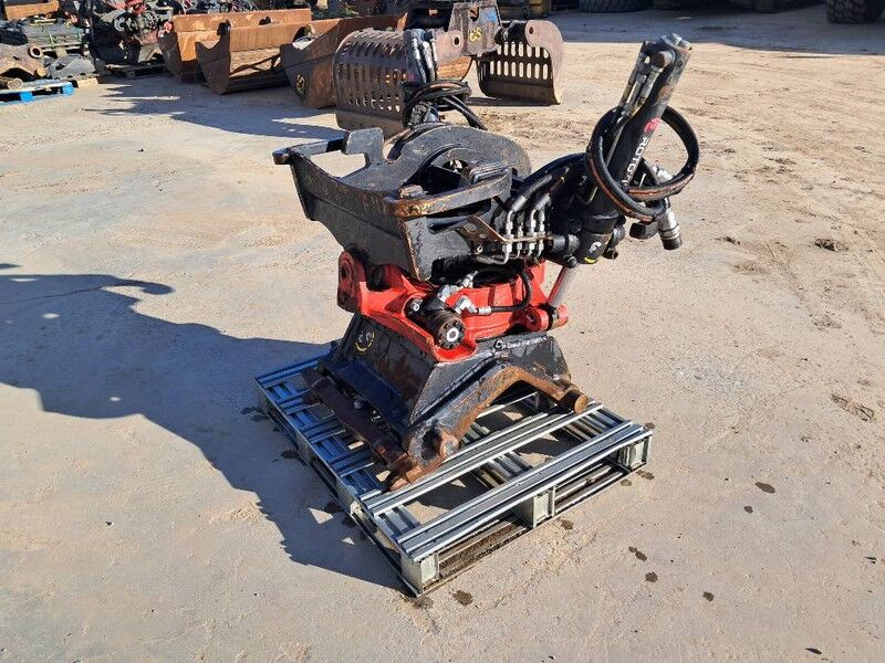 ROTOTILT R4 - Equipamento para Máquina de construção: foto 2 ROTOTILT R4 - Equipamento para Máquina de construção: foto 2