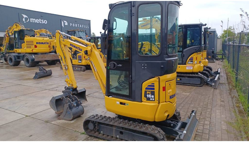 Komatsu PC16R-3HS - Mini escavadeira: foto 4 Komatsu PC16R-3HS - Mini escavadeira: foto 4