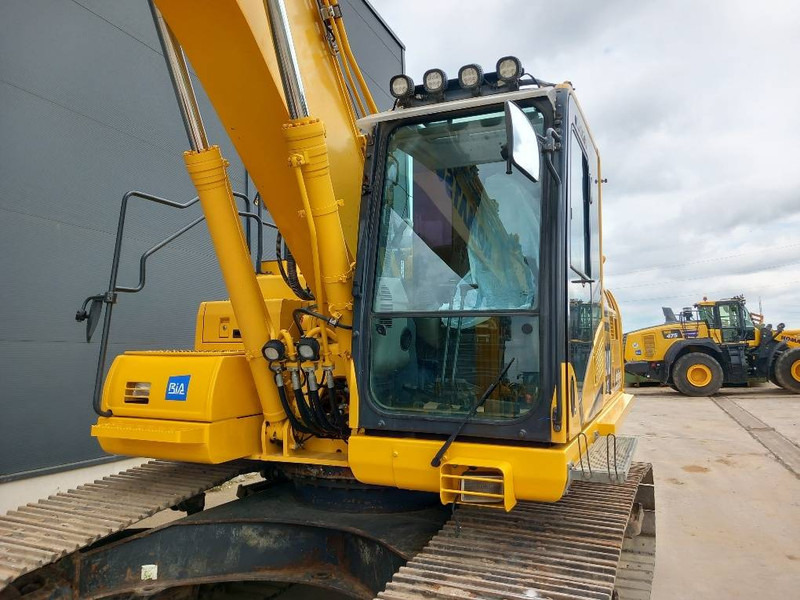 Escavadora de rastos Komatsu PC210LCI-11: foto 7