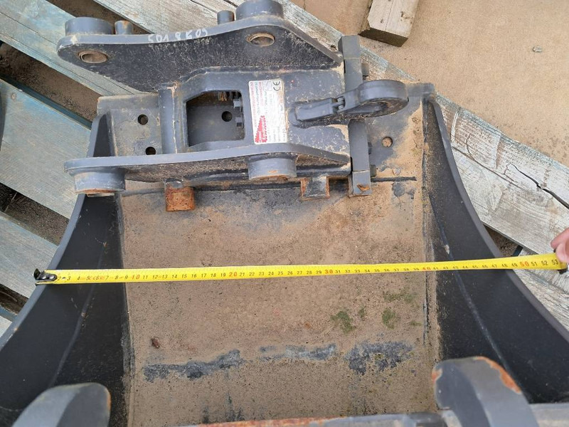 Komatsu PC24MR-5 NEW BUCKET SET + QC - Balde para Máquina de construção: foto 5 Komatsu PC24MR-5 NEW BUCKET SET + QC - Balde para Máquina de construção: foto 5