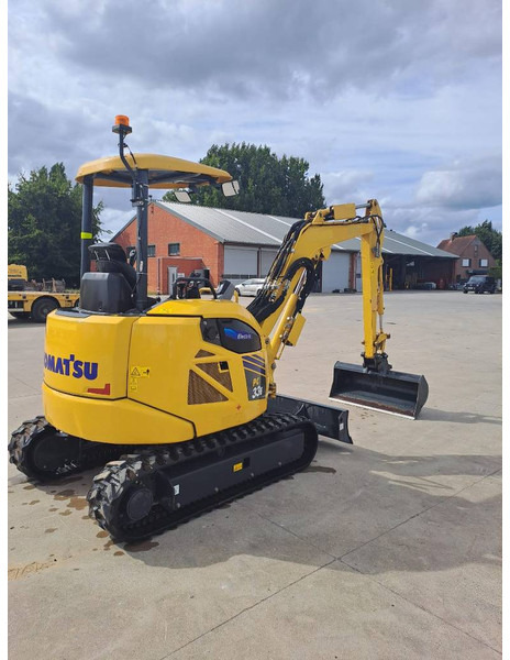 Komatsu PC33E-6 - Mini escavadeira: foto 1 Komatsu PC33E-6 - Mini escavadeira: foto 1