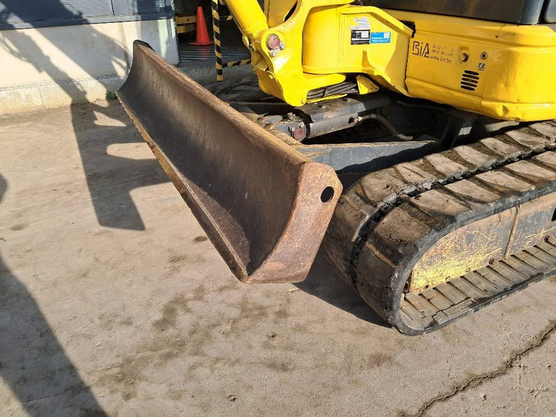 Mini escavadeira Komatsu PC50MR-2: foto 9