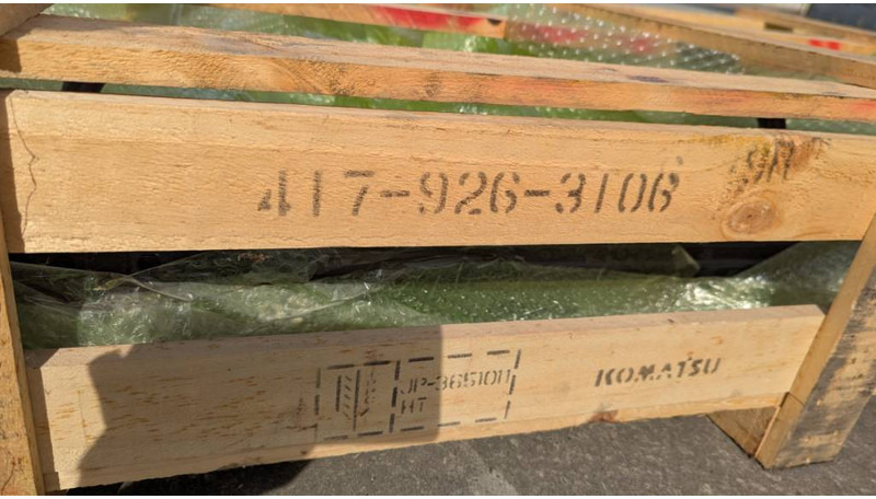 Komatsu WA100-5 DOOR ASSY 417-926-3106 - Cabine e interior para Máquina de construção: foto 5 Komatsu WA100-5 DOOR ASSY 417-926-3106 - Cabine e interior para Máquina de construção: foto 5