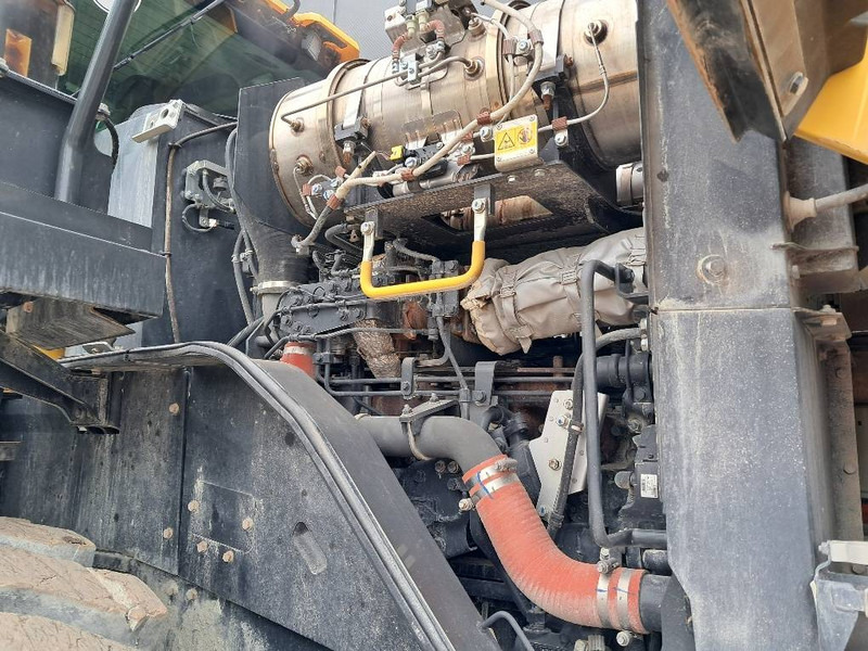 Komatsu WA475-10E0 - Pá carregadora de rodas: foto 3 Komatsu WA475-10E0 - Pá carregadora de rodas: foto 3