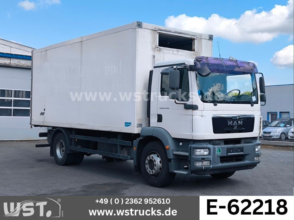 MAN 18.340 Isomet Rohrbahn ( ohne Kühlmaschine ) - Camião frigorífico: foto 1 MAN 18.340 Isomet Rohrbahn ( ohne Kühlmaschine ) - Camião frigorífico: foto 1