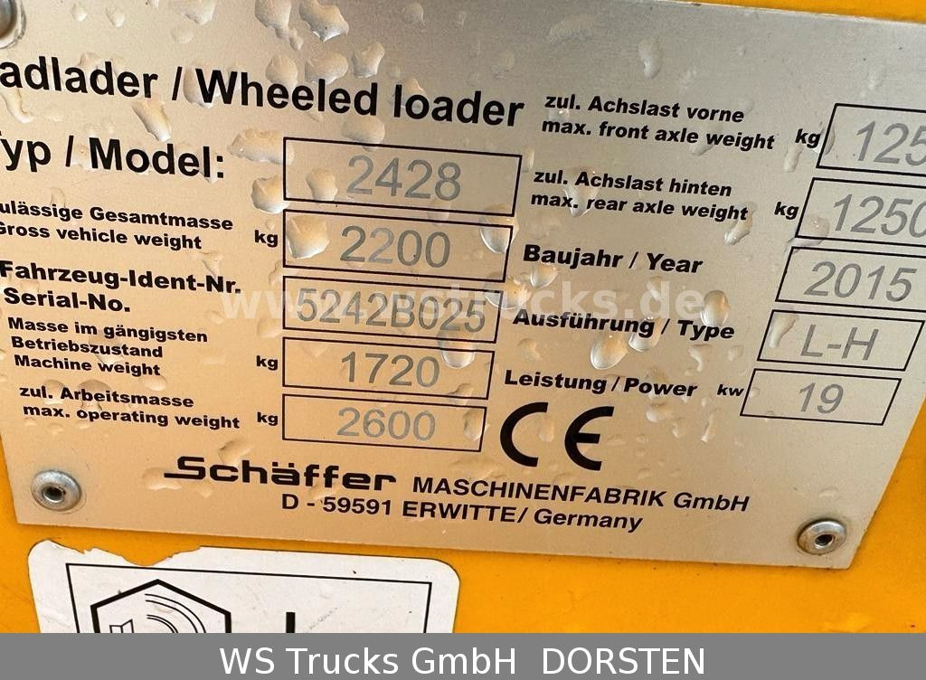Schäffer 2428 SLT Fahrerschutzkabine , Gabel , Schaufel - Pá carregadora de rodas: foto 4 Schäffer 2428 SLT Fahrerschutzkabine , Gabel , Schaufel - Pá carregadora de rodas: foto 4