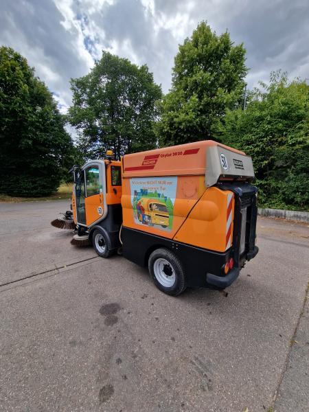 BUCHER-GUYER Kehrmaschine EG 4.500 kg Diesel Topzustand - Varredora industrial: foto 5 BUCHER-GUYER Kehrmaschine EG 4.500 kg Diesel Topzustand - Varredora industrial: foto 5
