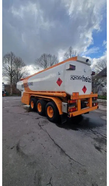 Diversen TSA Diesel Heizöl 6 Kammern 35.5 m³ Zählwerk TKZ A Schwelm TSA Diesel Heizöl 6 Kammern 35.5 m³ Zählwerk TKZ ABS - Semi-reboque cisterna: foto 4 Diversen TSA Diesel Heizöl 6 Kammern 35.5 m³ Zählwerk TKZ A Schwelm TSA Diesel Heizöl 6 Kammern 35.5 m³ Zählwerk TKZ ABS - Semi-reboque cisterna: foto 4