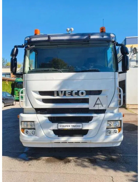 Iveco 260S 42 WAAGE 5 m³ Zöller Medium XXL 24 Umleerer - Caminhão de lixo: foto 2 Iveco 260S 42 WAAGE 5 m³ Zöller Medium XXL 24 Umleerer - Caminhão de lixo: foto 2