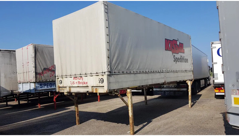 Krone 2 x 7,45m XL12642 Wechselbrücken Planen 2 x 7,45m XL12642 Wechselbrücken Planen - Toldo carroçaria: foto 4 Krone 2 x 7,45m XL12642 Wechselbrücken Planen 2 x 7,45m XL12642 Wechselbrücken Planen - Toldo carroçaria: foto 4