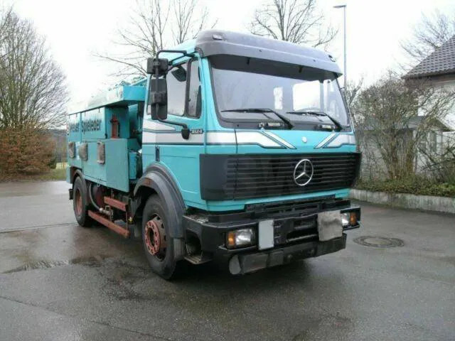 Mercedes-Benz ASSMANN SAUG SPÜL A3 TANK +KOMBIFZ f. Diesel/ Heizöl - Caminhão limpa fossa: foto 2 Mercedes-Benz ASSMANN SAUG SPÜL A3 TANK +KOMBIFZ f. Diesel/ Heizöl - Caminhão limpa fossa: foto 2