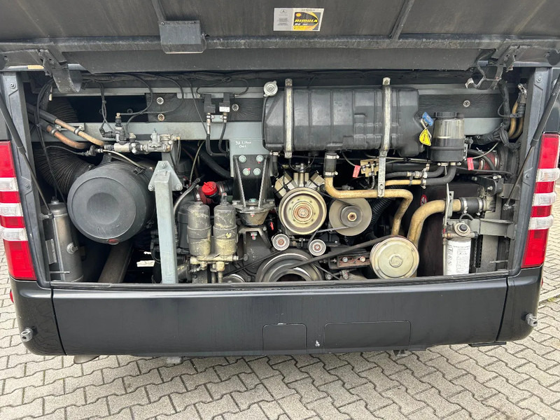 Mercedes-Benz Tourismo RHD*51 Sitze*WC*Küche*Retarder*Klima*410 PS 12 Liter Motor - Autocarro: foto 5 Mercedes-Benz Tourismo RHD*51 Sitze*WC*Küche*Retarder*Klima*410 PS 12 Liter Motor - Autocarro: foto 5