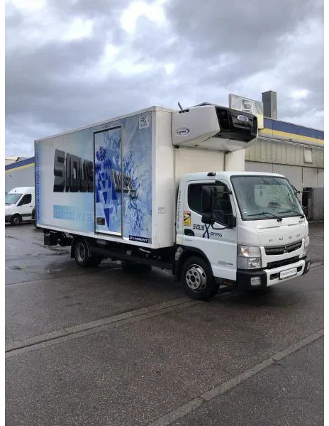 Mitsubishi Fuso 7C18 Tiefkühl E6 Motor NEU! Lamberet - Carrinha frigorífica: foto 4 Mitsubishi Fuso 7C18 Tiefkühl E6 Motor NEU! Lamberet - Carrinha frigorífica: foto 4