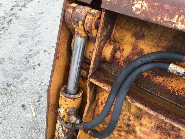 CASE 2340mm - Type tractopelle - Balde carregador: foto 3 CASE 2340mm - Type tractopelle - Balde carregador: foto 3