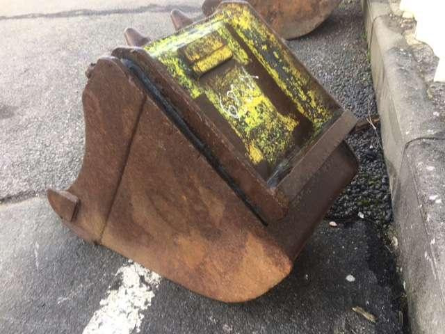 VOLVO EC35 - 350mm - Balde escavadora: foto 4 VOLVO EC35 - 350mm - Balde escavadora: foto 4