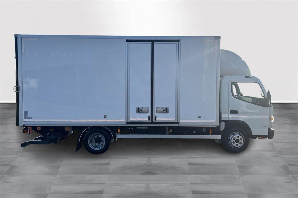 Fuso CANTER 7C18 Umpikori+ PL - Camião furgão: foto 4 Fuso CANTER 7C18 Umpikori+ PL - Camião furgão: foto 4