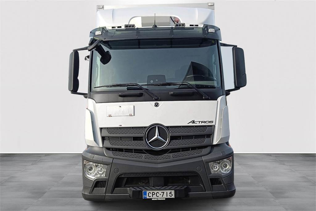 Mercedes-Benz ACTROS 5 SM 1827 L KSA - Camião isotérmico: foto 2 Mercedes-Benz ACTROS 5 SM 1827 L KSA - Camião isotérmico: foto 2