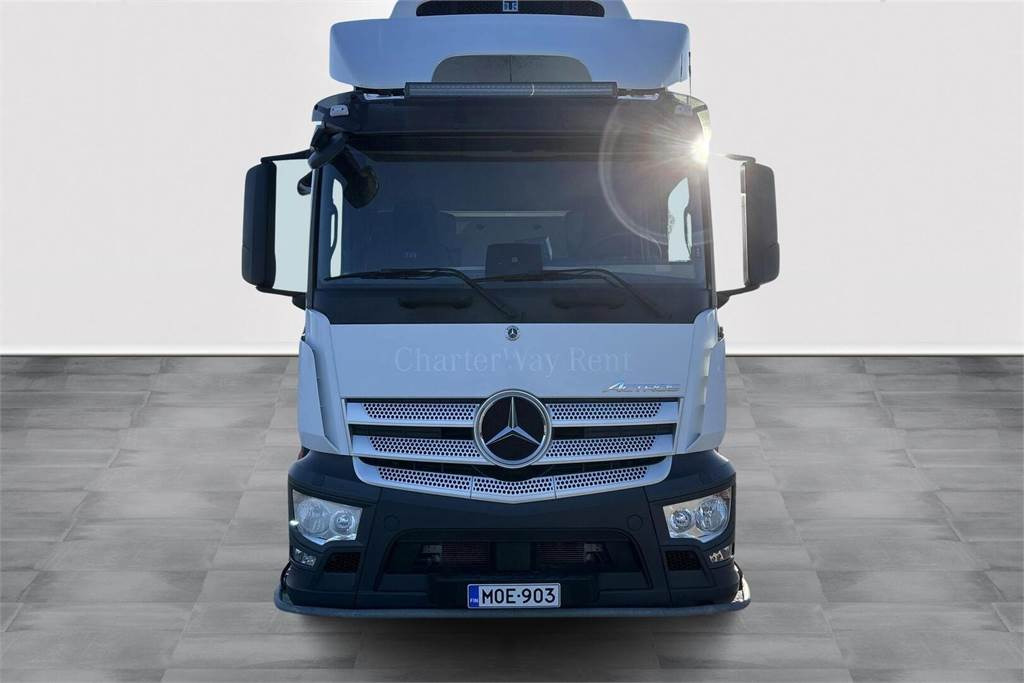 Mercedes-Benz ACTROS 5L 2546 L6x2 / FRC 02/2028 - Camião isotérmico: foto 2 Mercedes-Benz ACTROS 5L 2546 L6x2 / FRC 02/2028 - Camião isotérmico: foto 2