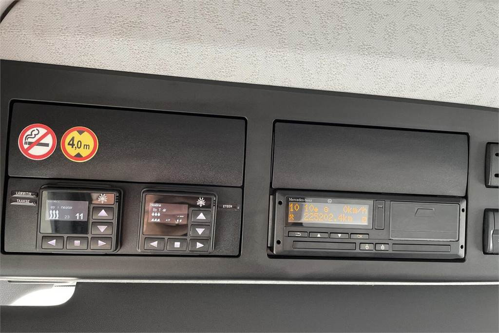 Camião isotérmico Mercedes-Benz Actros 1827 4x2 8,7m KSA+PL: foto 10