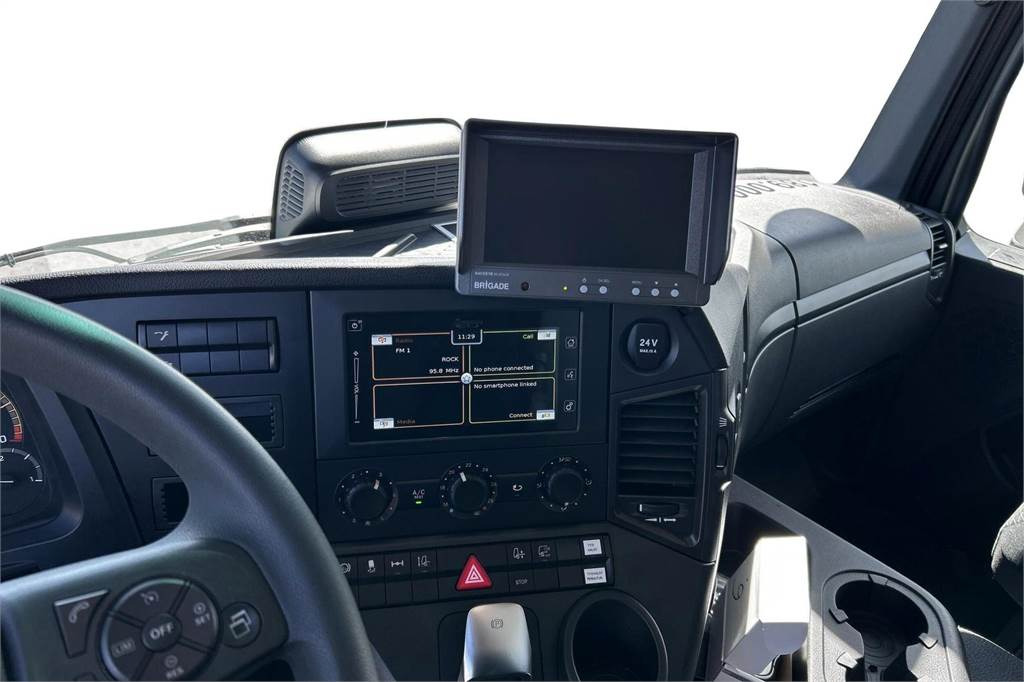 Camião isotérmico Mercedes-Benz Actros 1830 L nr 4x2: foto 9