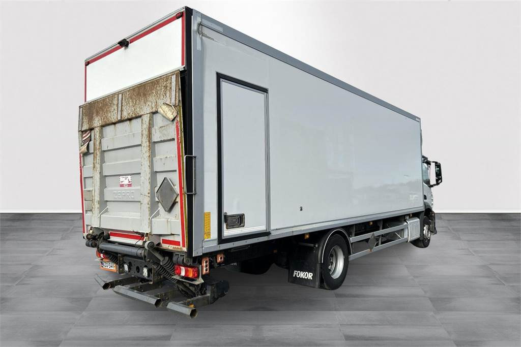 Mercedes-Benz Antos 1827 L/4x2 KSA-KORI+PL-NOSTIN - Camião isotérmico: foto 3 Mercedes-Benz Antos 1827 L/4x2 KSA-KORI+PL-NOSTIN - Camião isotérmico: foto 3