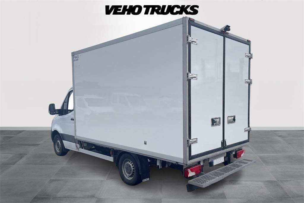 Mercedes-Benz SPRINTER - Furgão: foto 4 Mercedes-Benz SPRINTER - Furgão: foto 4