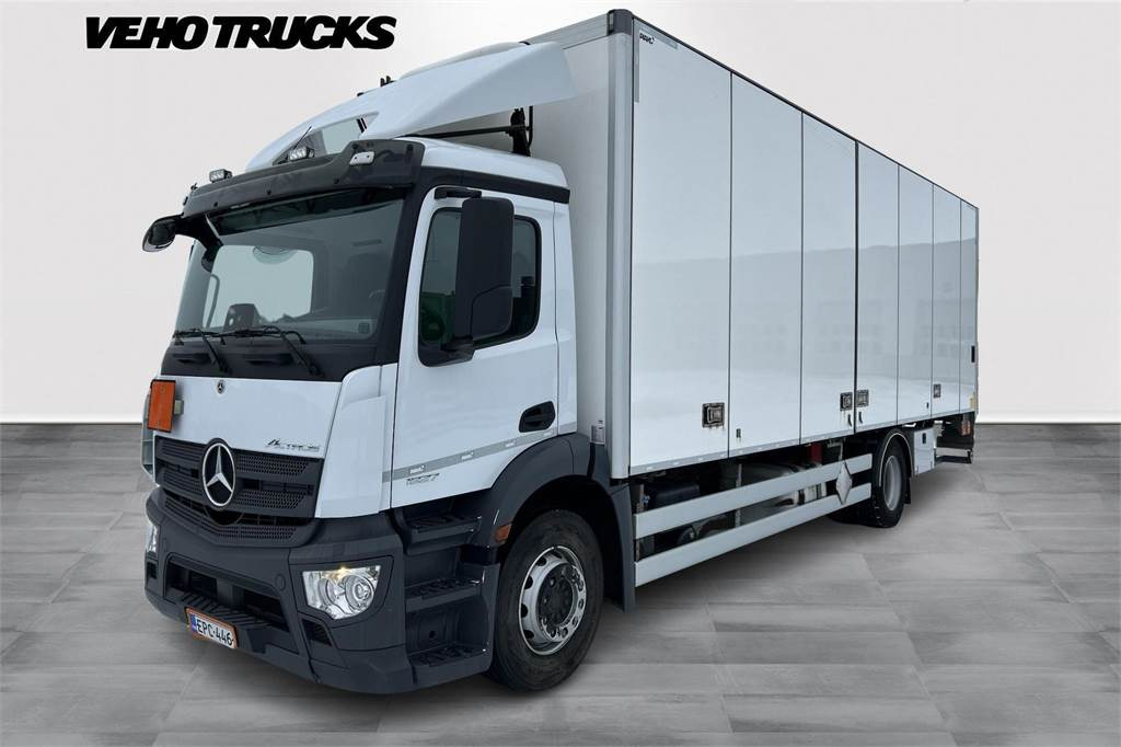 Mercedes-Benz Actros 1827 4x2 8,7m umpikori+PL nostin - Tractor: foto 1 Mercedes-Benz Actros 1827 4x2 8,7m umpikori+PL nostin - Tractor: foto 1