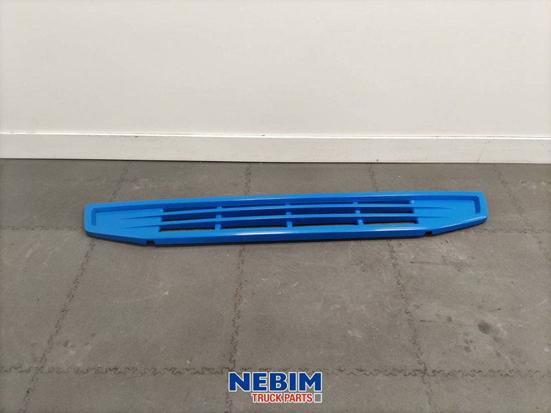 Volvo Volvo - 82208512 - Treeplank FH4 boven compleet - Peça de reposição: foto 1 Volvo Volvo - 82208512 - Treeplank FH4 boven compleet - Peça de reposição: foto 1