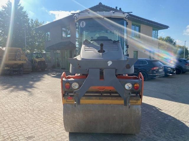 Hamm DV+ 70i VO MIETE / RENTAL (12000424) - Rolo: foto 4 Hamm DV+ 70i VO MIETE / RENTAL (12000424) - Rolo: foto 4