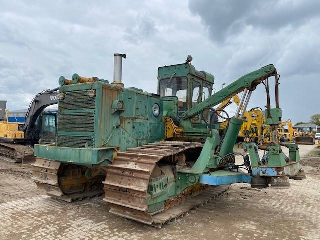 Komatsu D 355 C-3 Rückeraupe / Conveyor Shifter MIETE/RENT - Colocar tubos: foto 1 Komatsu D 355 C-3 Rückeraupe / Conveyor Shifter MIETE/RENT - Colocar tubos: foto 1