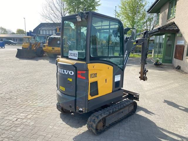 Volvo EC 20 E MIETE / RENTAL (12001275) - Mini escavadeira: foto 4 Volvo EC 20 E MIETE / RENTAL (12001275) - Mini escavadeira: foto 4