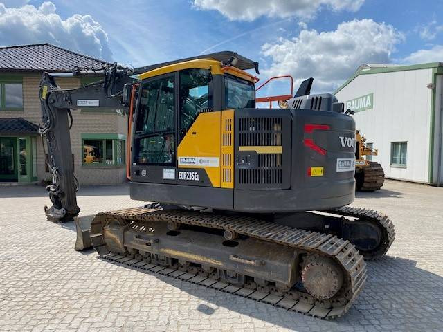Volvo ECR 235 E L MIETE / RENTAL (12001016) - Escavadora de rastos: foto 3 Volvo ECR 235 E L MIETE / RENTAL (12001016) - Escavadora de rastos: foto 3