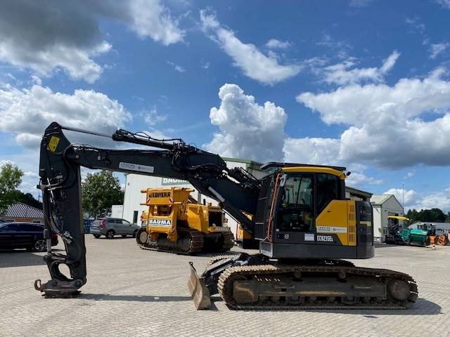 Volvo ECR 235 E L MIETE / RENTAL (12001016) - Escavadora de rastos: foto 2 Volvo ECR 235 E L MIETE / RENTAL (12001016) - Escavadora de rastos: foto 2