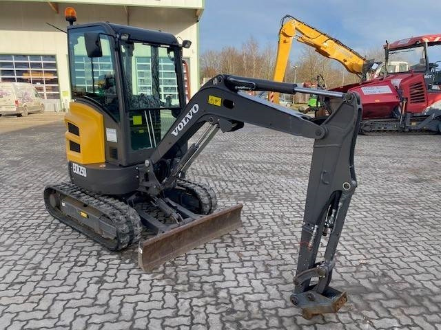 Mini escavadeira Volvo ECR 25 D MIETE / RENTAL (12001505): foto 7